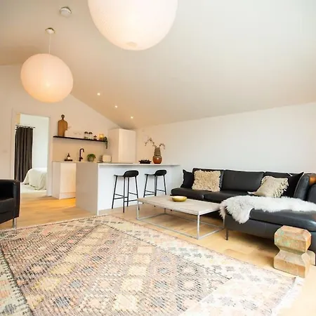 Chorlton Stylish & Roof Terrace Manchester