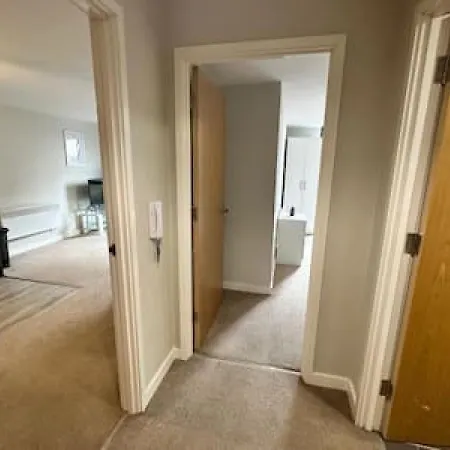 Fab 1 Bed In Sleeps 2 דירה מנצ'סטר