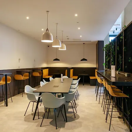 아파트 Trafford Modern 1 Bed With Cinema