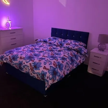 Apartamento Modern 2-bed Flat In Salford Manchester