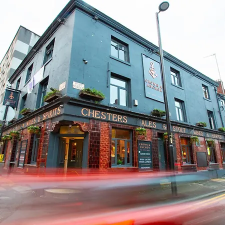 호텔 The Crown & Anchor