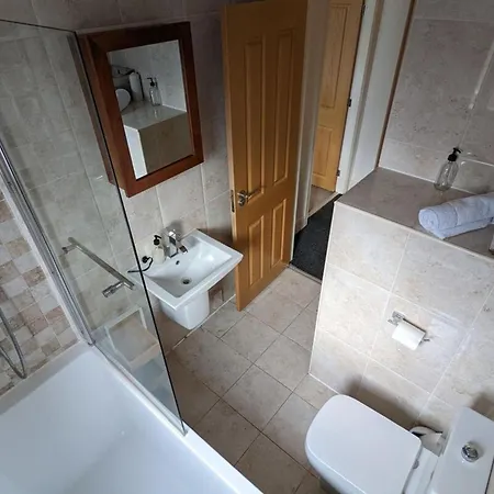 Warm Family 2db House! Holiday home *