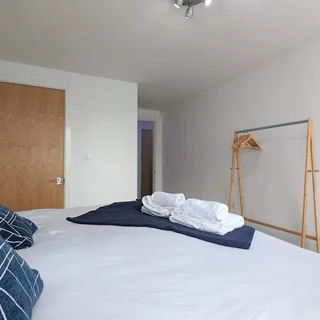 Apartamento Beautiful & Homely 2bd Flat - Manchester!