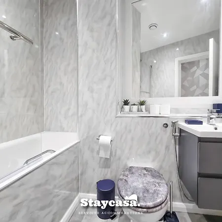 Luxury Deansgate Canal View & Free Parking Апартаменты *