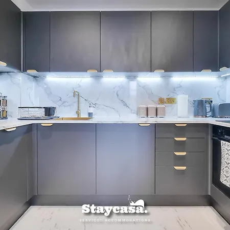 Luxury Deansgate Canal View & Free Parking דירה