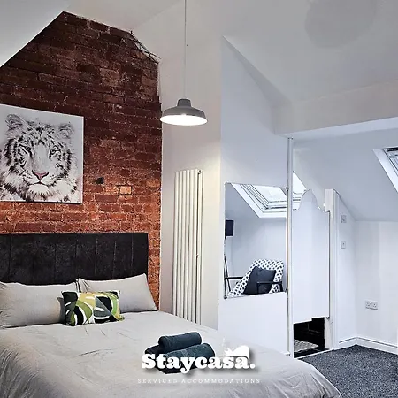 Charming 6-bed Near Alexandra Park - Free Parking *