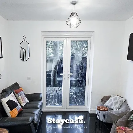 Charming 6-bed Near Alexandra Park - Free Parking *