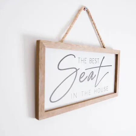 By Bevolve - Free Parking