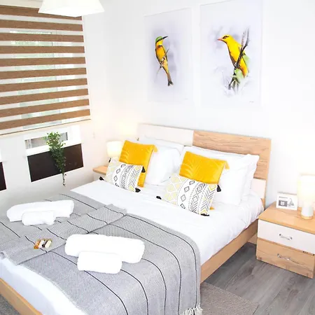 By Bevolve - Free Parking