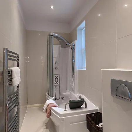 Stunning Period 1bd Flat - Manchester! アパート