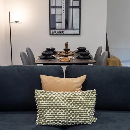 Oscar House - 2 Bed Apartment