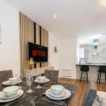 Luxury 2br In Chorlton, Free Parking