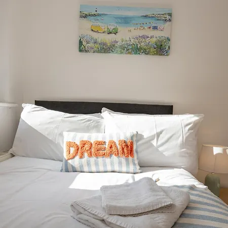 Withington Apartment *