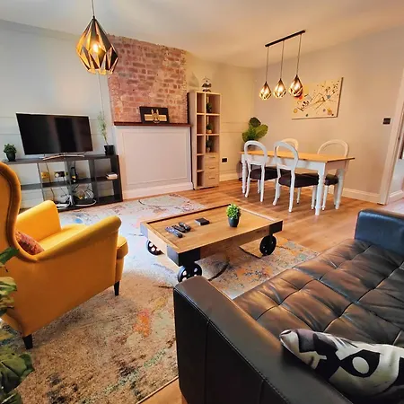 Apartment Lovely House In Great Location *