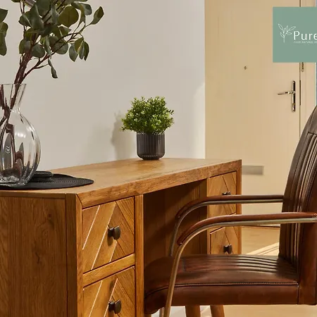 Fabulous Manchester House - 5 Beds Sleeps 8 - Free Parking - By Purestay Feriehus Manchester