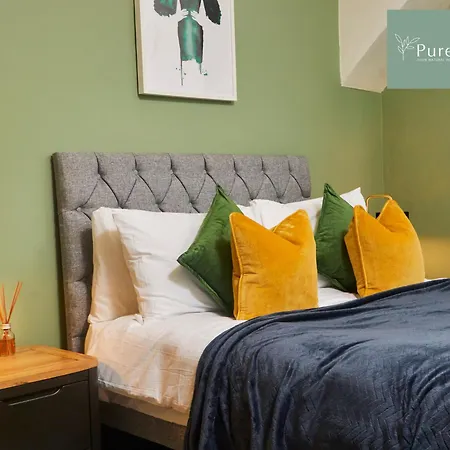 Big Contractor House With 6 Beds & Free Parking By Purestay - 14 Night Min! * Manchester