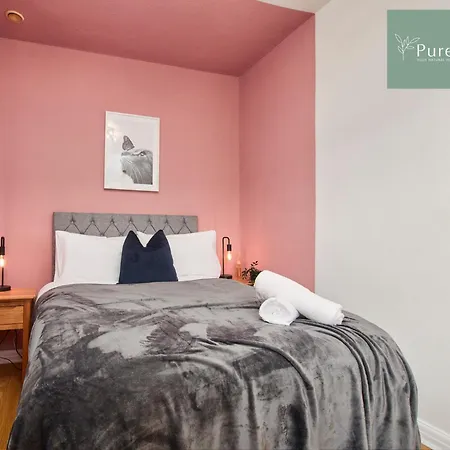 Big Contractor House With 6 Beds & Free Parking By Purestay - 14 Night Min! * Manchester