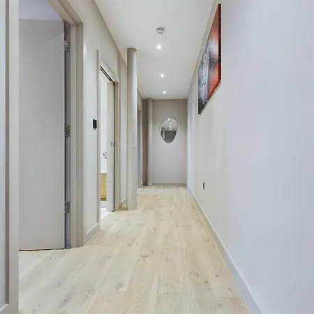 Luxury Unique 2bedroom Centre *