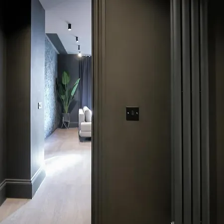 아파트 Midnight By The Heim Residences 맨체스터