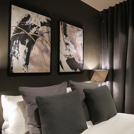 Midnight By The Heim Residences Apartment Manchester