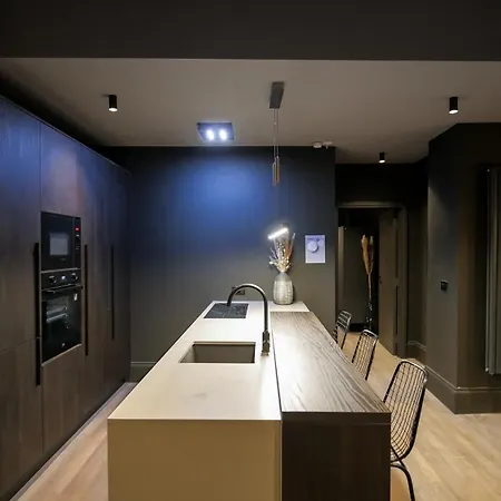 아파트 Midnight By The Heim Residences 맨체스터