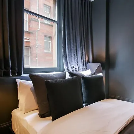 Midnight By The Heim Residences