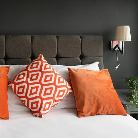 High Street Town House Apartmanhotel