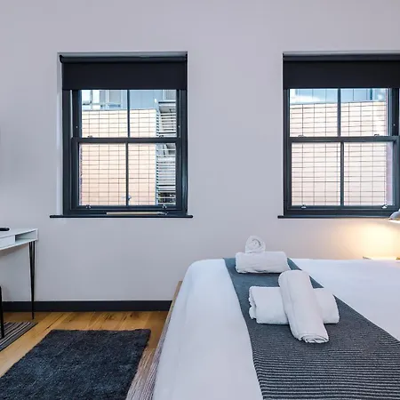 4-storey Townhouse In By Hilltop Serviced *