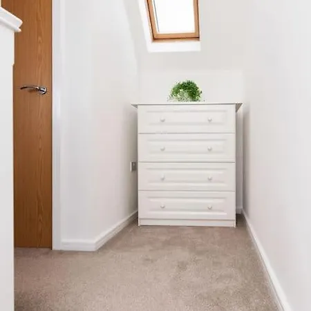 6 Beds 3 Bathroom House Close To Mcr City Centre * Manchester