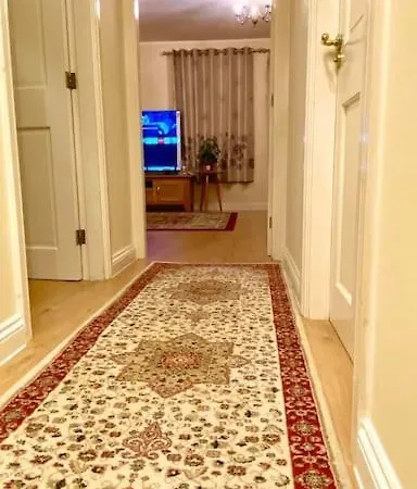 Apartment 2 Bedroom Flat In Ardwick Manchester