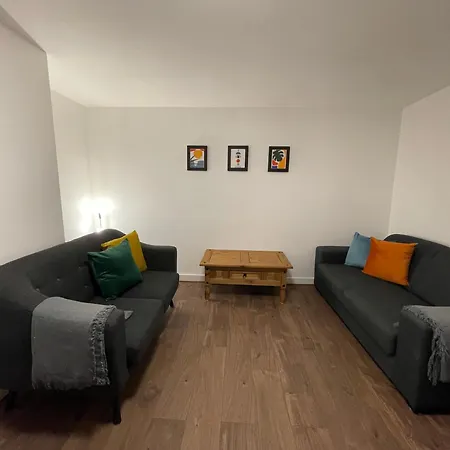 The Crescent, Flat 1 - Stockport, Apartamento *