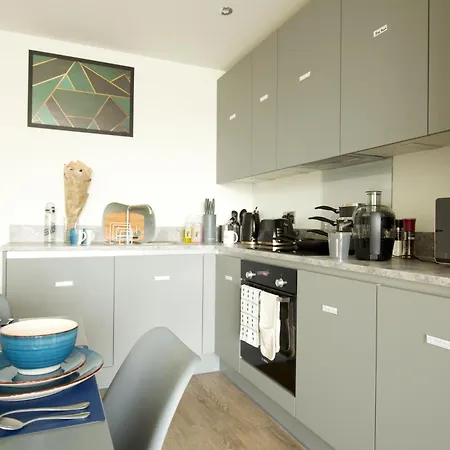 Modern City Flat With Gym & Spa * Manchester