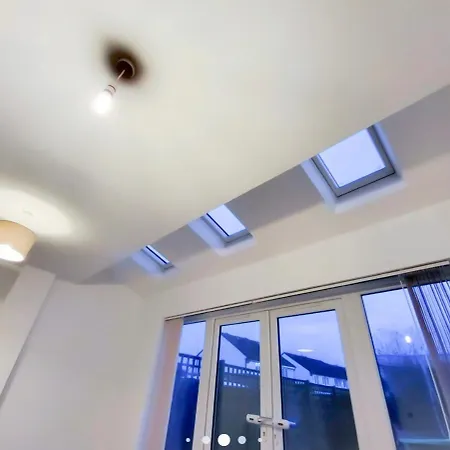 Couette-café Royal At Coop Live Etihad, Sports Manchester