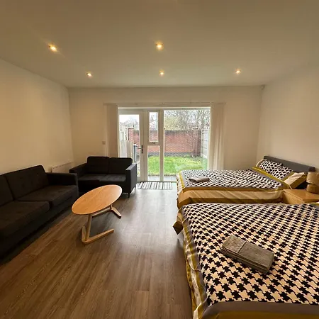 C U Ltd * Manchester