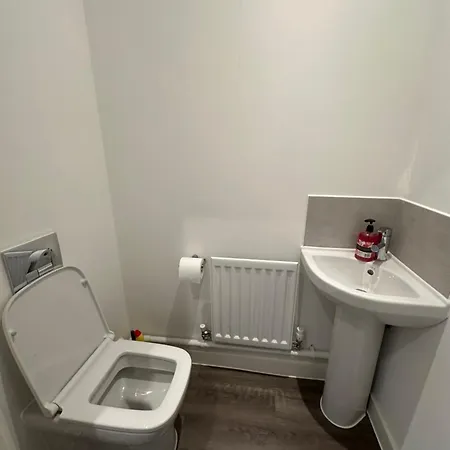 C U Ltd Alloggio in famiglia *