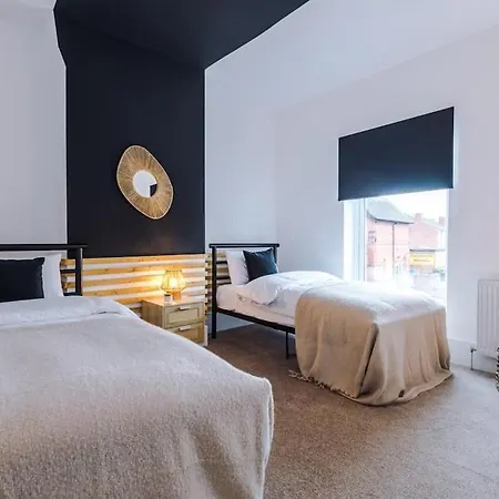 4 Bedroom House Eccles Prázdninový dům Manchester