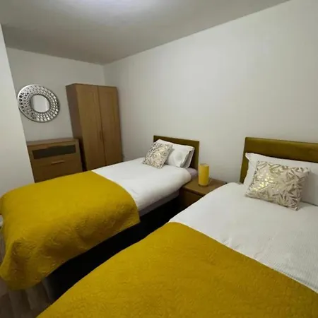 Stunning 3-bed House In