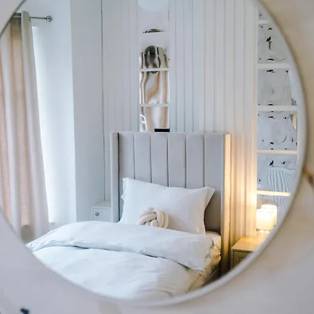 4 Bedroom House Eccles