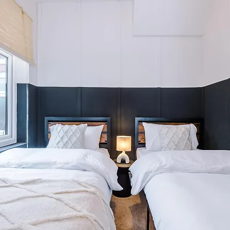 4 Bedroom House Eccles Σπίτι διακοπών Μάντσεστερ