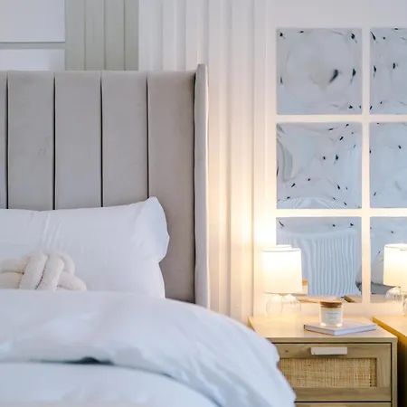 4 Bedroom House Eccles * Μάντσεστερ