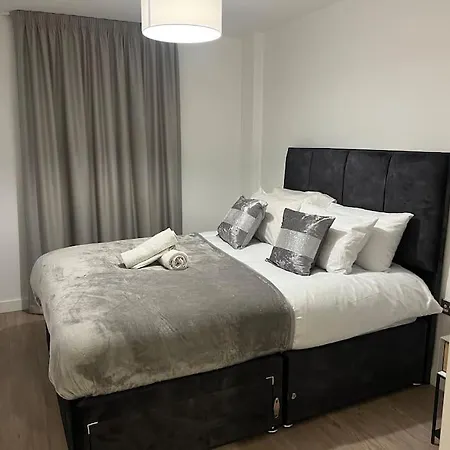 2 Bedroom Манчестер