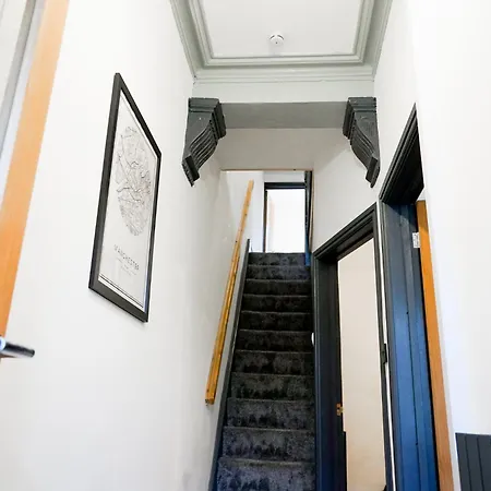 3-bed House In Near Old Trafford Feriehus