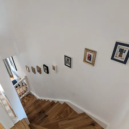 Adelphi Townhouse Contemporary 2 Bed 1 Bath 1 Wc Hébergement de vacances