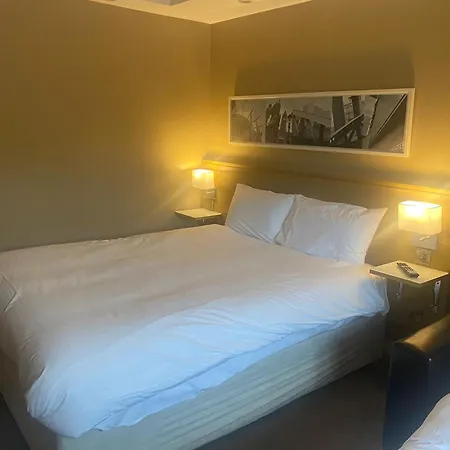 Airport & Spa Manchester 3* Wilmslow