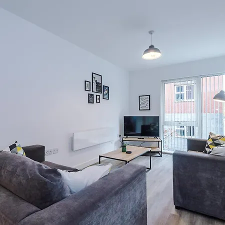 Hilltop Serviced Apartments- Northern Quarter *