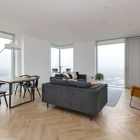 Greengate Apartment *