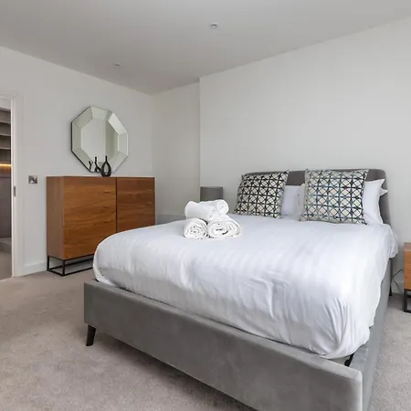 Greengate Apartment *