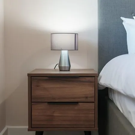 Spacious & Bright 2 Bed Apartamento Manchester