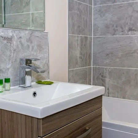 Lejlighed Lovely Modern 1 Bedroom