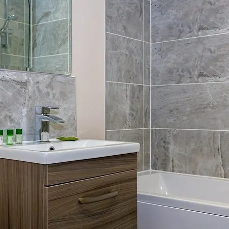 Lovely Modern 1 Bedroom Lejlighed